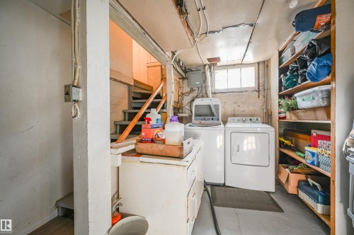 11109 81 Avenue, Edmonton, AB - Indoor Photo Showing Laundry Room