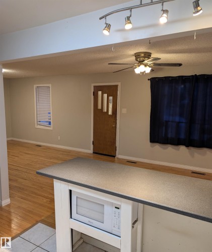 9734 152 Street, Edmonton, AB - Indoor Photo Showing Other Room