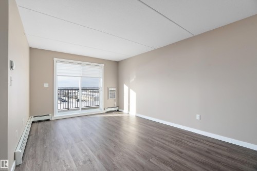 #206 4002 47 St, Drayton Valley, AB - Indoor