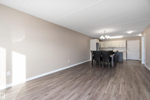 #206 4002 47 St, Drayton Valley, AB - Indoor Photo Showing Dining Room