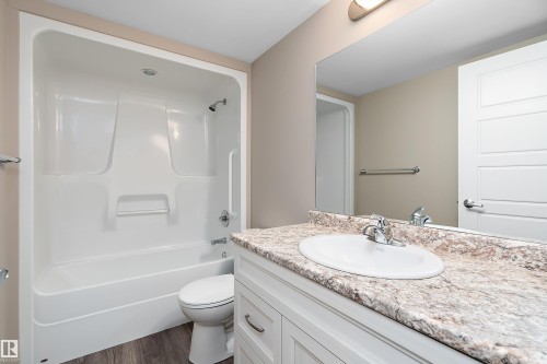 #206 4002 47 St, Drayton Valley, AB - Indoor Photo Showing Bathroom