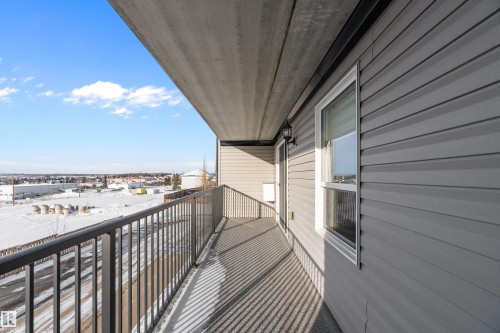 #206 4002 47 St, Drayton Valley, AB - Outdoor With Balcony With Exterior