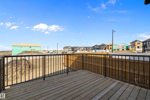 Deck featuring a residential view - 38 Cannes Cove, St. Albert, AB - Outdoor