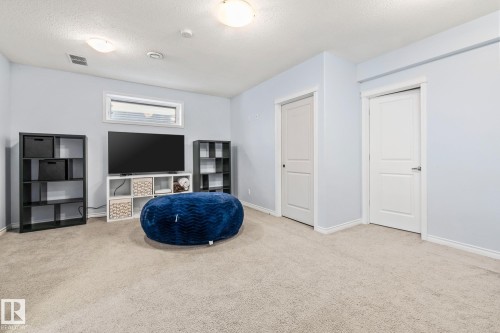 7020 22 Avenue Sw, Edmonton, AB - Indoor