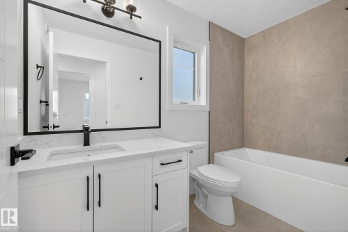 166 Caledon Crescent, Spruce Grove, AB - Indoor Photo Showing Bathroom