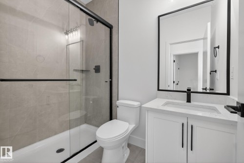 166 Caledon Crescent, Spruce Grove, AB - Indoor Photo Showing Bathroom