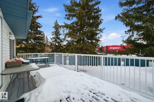 8 9731 174 Street, Edmonton, AB - Outdoor