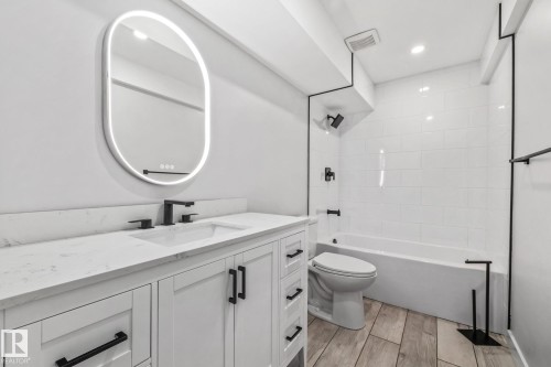 69 Hamilton Crescent, St. Albert, AB - Indoor Photo Showing Bathroom