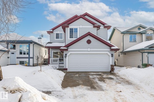 69 Hamilton Crescent  St. Albert, AB T8N 6R9