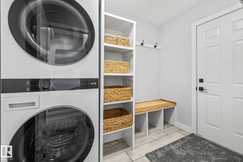 69 Hamilton Crescent, St. Albert, AB - Indoor Photo Showing Laundry Room