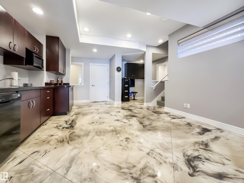 3438 West Landing, Edmonton, AB - Indoor