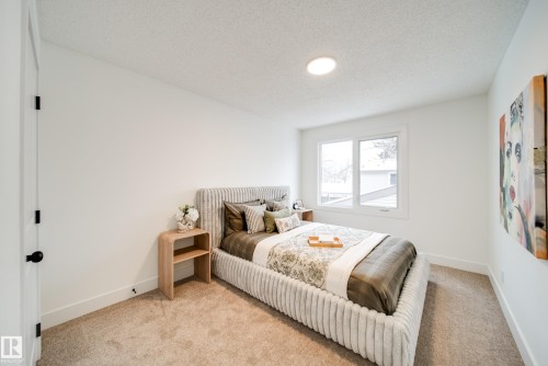 66 Akinsdale Gardens, St. Albert, AB - Indoor Photo Showing Bedroom