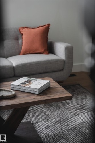 66 Akinsdale Gardens, St. Albert, AB - Indoor