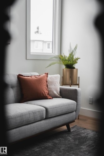 66 Akinsdale Gardens, St. Albert, AB - Indoor