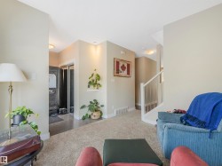 Spacious foyer as you enter, perfect for a sitting area, craft area - or perfect home office space. - 