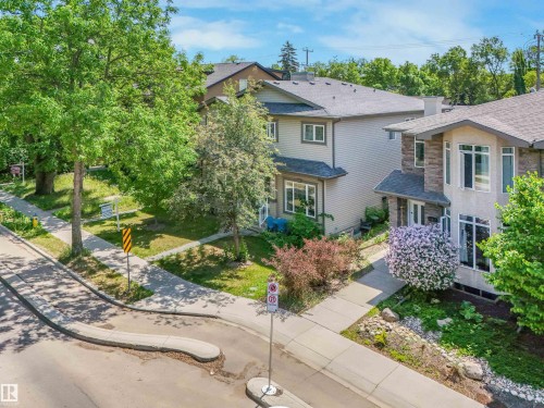 10943 76 Avenue, Edmonton, AB - Outdoor