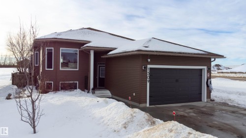 1509 14 Avenue, Cold Lake, AB - Outdoor