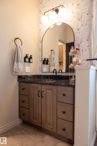 1509 14 Avenue, Cold Lake, AB - Indoor