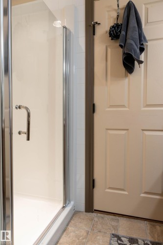 1509 14 Avenue, Cold Lake, AB - Indoor Photo Showing Bathroom