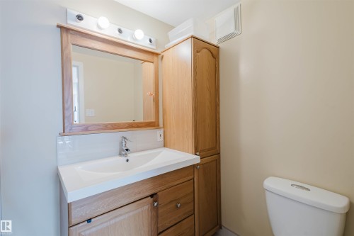 307 11415 41 Avenue, Edmonton, AB - Indoor Photo Showing Bathroom