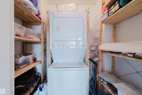 307 11415 41 Avenue, Edmonton, AB - Indoor Photo Showing Laundry Room