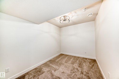 4615 177Ave, Edmonton, AB - Indoor Photo Showing Other Room
