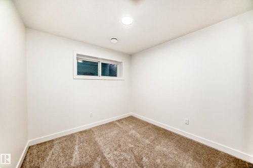 4615 177Ave, Edmonton, AB - Indoor Photo Showing Other Room