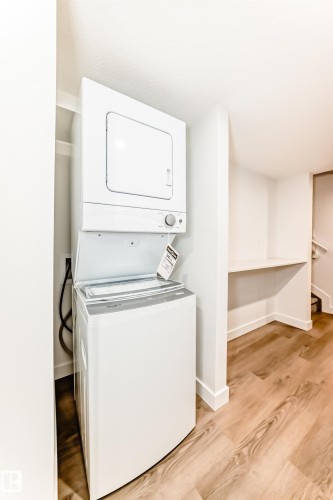 4615 177Ave, Edmonton, AB - Indoor Photo Showing Laundry Room