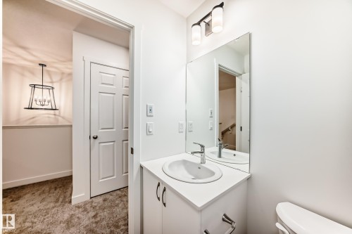 4615 177Ave, Edmonton, AB - Indoor Photo Showing Bathroom