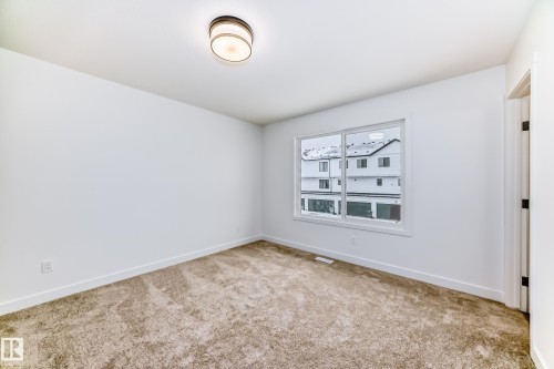4619 177Ave, Edmonton, AB - Indoor Photo Showing Other Room