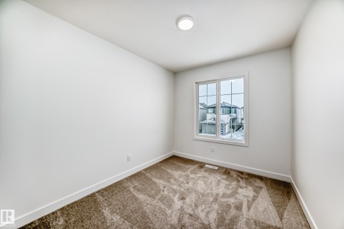 4619 177Ave, Edmonton, AB - Indoor Photo Showing Other Room