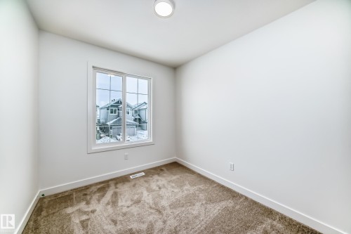 4619 177Ave, Edmonton, AB - Indoor Photo Showing Other Room