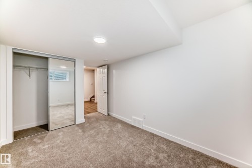 4619 177Ave, Edmonton, AB - Indoor Photo Showing Other Room