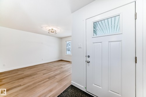 4619 177Ave, Edmonton, AB - Indoor Photo Showing Other Room