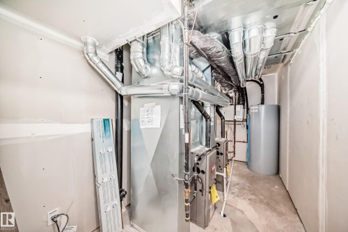 4619 177Ave, Edmonton, AB - Indoor Photo Showing Basement