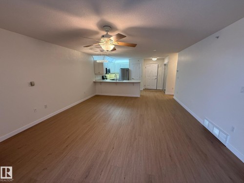 422 6703 172 Street, Edmonton, AB - Indoor Photo Showing Other Room