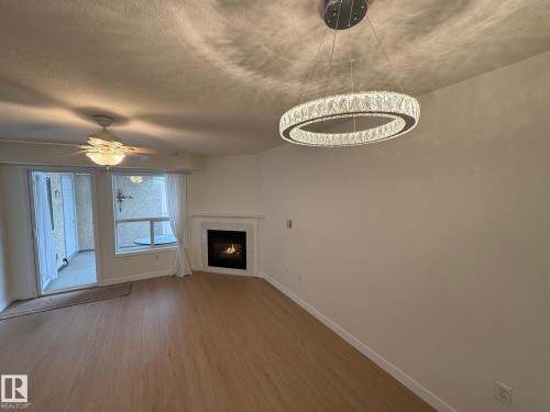 422 6703 172 Street, Edmonton, AB - Indoor With Fireplace