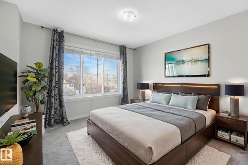 2 11813 43 Street, Edmonton, AB - Indoor Photo Showing Bedroom