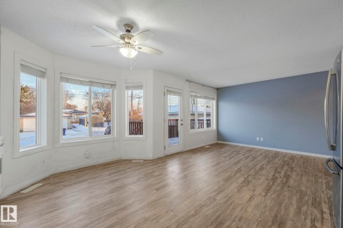 2 11813 43 Street, Edmonton, AB - Indoor Photo Showing Other Room
