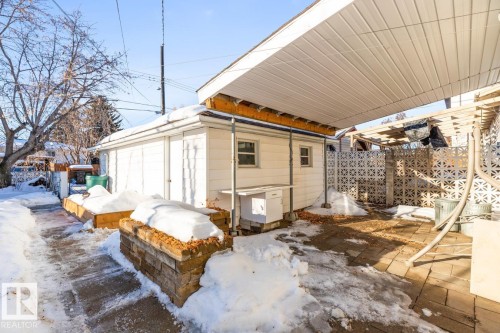 7324 77 Street, Edmonton, AB - Outdoor