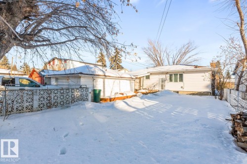 7324 77 Street, Edmonton, AB - Outdoor
