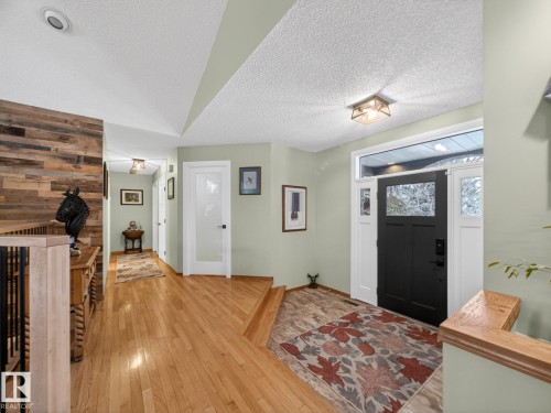 230 51350 Rge Rd 224, Rural Strathcona County, AB - Indoor Photo Showing Other Room