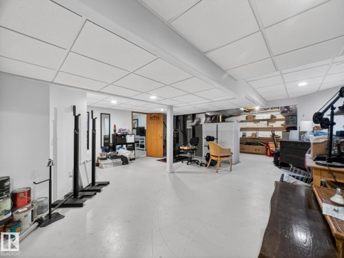 230 51350 Rge Rd 224, Rural Strathcona County, AB - Indoor