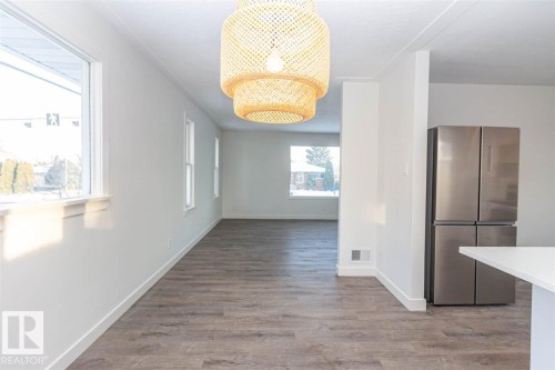 10536 76 Street, Edmonton, AB - Indoor Photo Showing Other Room