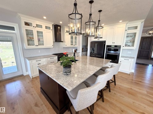 52025 Rge Road 272, Rural Parkland County, AB - Indoor Photo Showing Dining Room