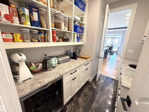 52025 Rge Road 272, Rural Parkland County, AB - Indoor Photo Showing Other Room