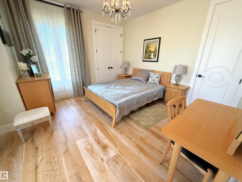 52025 Rge Road 272, Rural Parkland County, AB - Indoor Photo Showing Bedroom