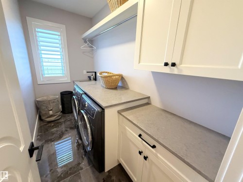 52025 Rge Road 272, Rural Parkland County, AB - Indoor Photo Showing Laundry Room