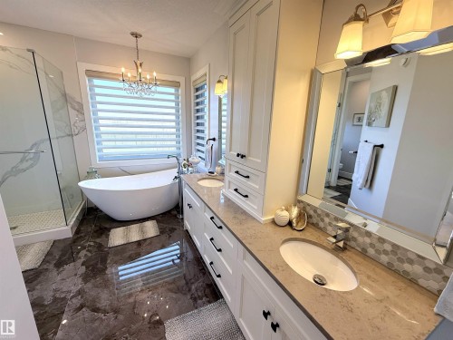 52025 Rge Road 272, Rural Parkland County, AB - Indoor Photo Showing Bathroom