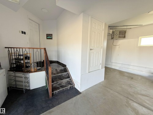 52025 Rge Road 272, Rural Parkland County, AB - Indoor Photo Showing Other Room